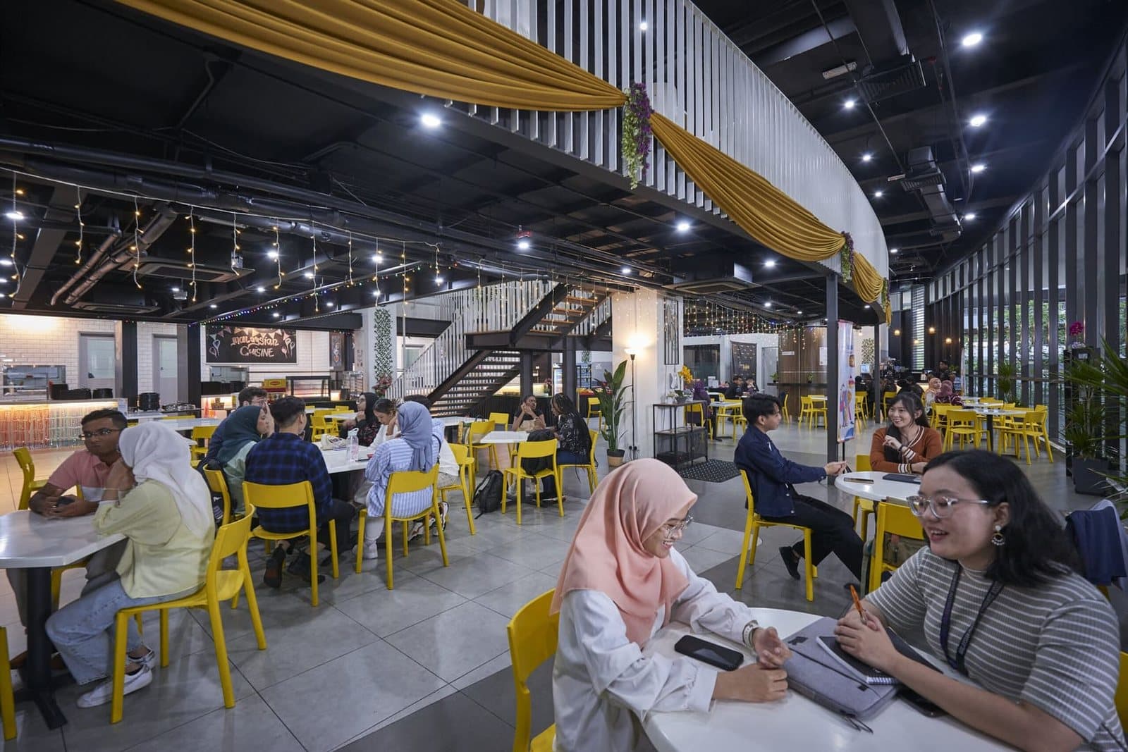 University of Cyberjaya — The food hall